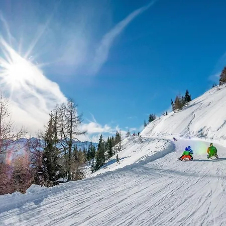 Апартаменты Alpine A4 *